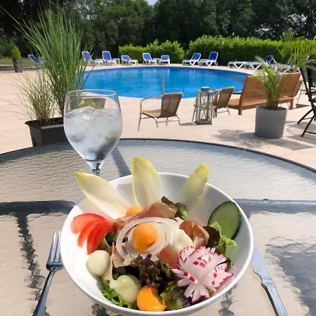 Globales Post & Wellness Hotell Herstal