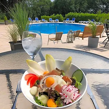Szálloda Globales Post & Wellness 3*