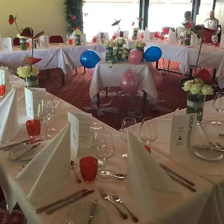 Globales Post & Wellness 3* Herstal