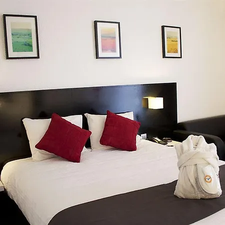 Globales Post & Wellness Hotel 3*