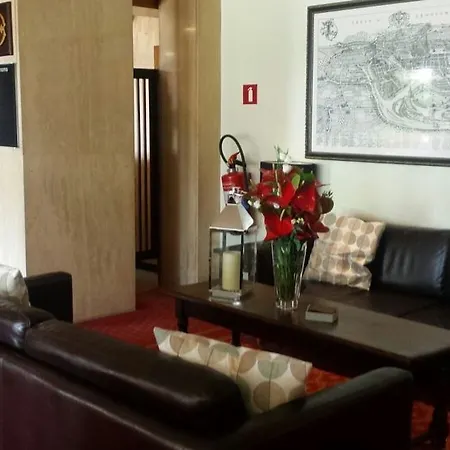 Globales Post & Wellness 3*