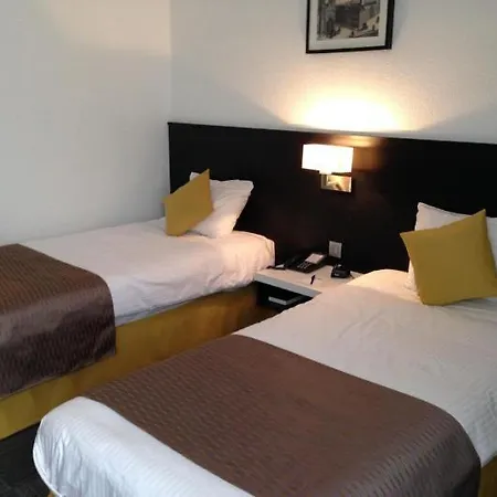 Globales Post & Wellness Hotel 3*