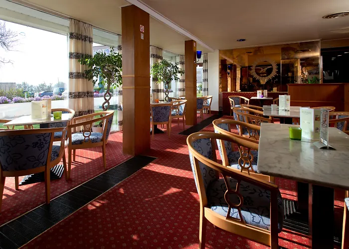 Globales Post & Wellness Hotel